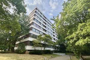 Renovierungschance in Düsseldorf-Lörick: 2-Zimmer-Wohnung mit perfektem Grundriss und TG-Stellplatz – Die vollständige Adresse der Immobilie erhältst du vom Anbieter., 40547 Lörick, Düsseldorf – Vorschaubild 2