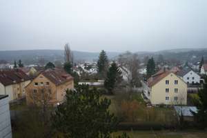 Top sanierte 3-Zimmer-Wohnung in Prüfening mit super Aussicht – Die vollständige Adresse der Immobilie erhältst du vom Anbieter., 93049 Westenviertel, Regensburg – Vorschaubild 2