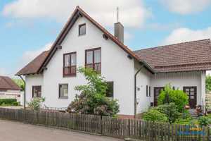 Hausähnliches Wohngefühl - 4 Zimmer mit Garten und Doppelgarage in ruhiger Lage – Kelheim (Kreis) – Vorschaubild 1
