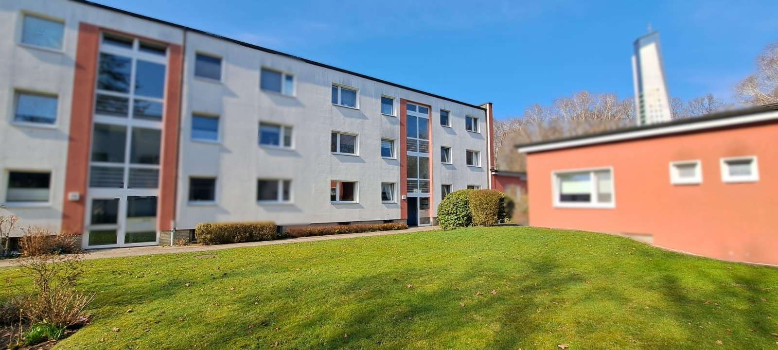 Kleines Wohnglück in Bramfeld … 3-Zimmer Eigentumswohnung mit Loggia im Obergeschoss, Hamburg – Bild 1