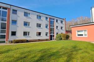 Kleines Wohnglück in Bramfeld … 3-Zimmer Eigentumswohnung mit Loggia im Obergeschoss