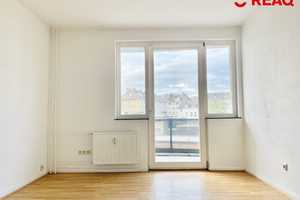 Studenten-WGs aufgepasst! Helle 3-Zimmer-Wohnung mit Einbauküche im Frankenberger Viertel! – Kirberichshofer Weg 10a, 52066 Aachen – Vorschaubild 2