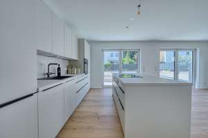 *Erstbezug* - Exklusives 5-Zimmer Eckhaus mit Garten nahe U5, Süd-West, A+, Smart Home, PV-Anlage