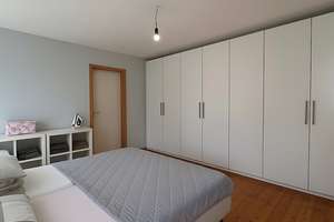 Zentral gelegenes Stadthaus in Lörrach mit Einliegerwohnung und Genehmigung zur Aufstockung+ Garten! – Die vollständige Adresse der Immobilie erhältst du vom Anbieter., 79540 Lörrach – Vorschaubild 8