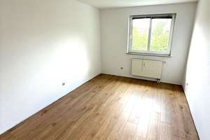 Schöne 3-Zimmerwohnung mit EBK, Balkon & Garage in Hannover-Badenstedt – Die vollständige Adresse der Immobilie erhältst du vom Anbieter., 30455 Badenstedt, Hannover – Vorschaubild 6