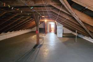 Haus mit zwei 4-Zimmerwohnungen und ausbaubarem Dachgeschoss – Vogesenstr. 2, 79395 Neuenburg am Rhein – Vorschaubild 12