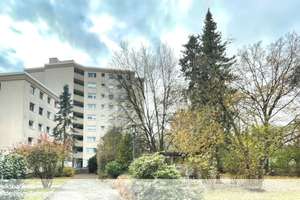 Hannover: Modernisierte 3-Zimmer-Wohnung mit barrierefreiem Zugang und Tiefgaragenstellplatz – Die vollständige Adresse der Immobilie erhältst du vom Anbieter., 30655 Groß-Buchholz, Hannover – Vorschaubild 1