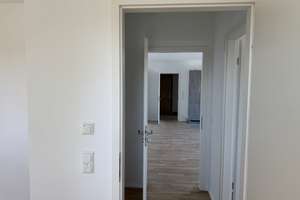 Erstbezug | 3-Zimmer über den Dächern | Einbauküche | Balkon | Einzelgarage | KFW55 | ER-Zentrum – Anton-Bruckner-Straße 8, 91052 Röthelheim, Erlangen – Vorschaubild 20