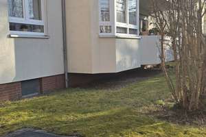 Ihr neues Zuhause im Grünen: 3-Zimmer-Wohnung mit Balkon in ruhiger Lage von Berlin-Lankwitz – Greulichstraße 42, 12277 Marienfelde, Berlin – Vorschaubild 2