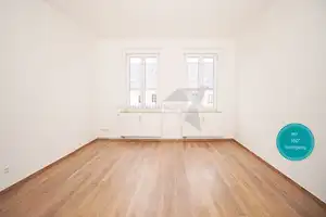 Charmante 3-Raum-Wohnung mit Balkon und lichtdurchflutetem Tageslichtbad in Chemnitz-Ebersdorf – Erich-Steinfurth-Straße 19, 9131 Chemnitz – Vorschaubild 1