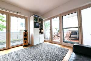 Das pure Lebensgefühl am beliebten Donauufer mit Terrasse & kleinem Garten + TG-Platz – Die vollständige Adresse der Immobilie erhältst du vom Anbieter., 89231 Neu-Ulm – Vorschaubild 9