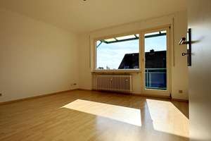 Renoviertes 1-Zimmer-Apartment mit Balkon & guter Anbindung in Alt-Fechenheim – 60386 Fechenheim, Frankfurt am Main – Vorschaubild 1