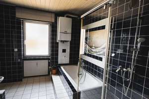 Bezugsfreies Ein- bis Zweifamilienhaus mit Entwicklungspotenzial – Die vollständige Adresse der Immobilie erhältst du vom Anbieter., 56077 Arzheim, Koblenz – Vorschaubild 17