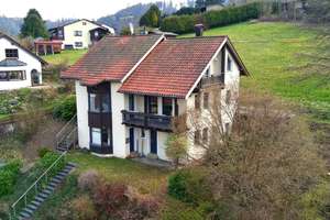 Einfamilienhaus mit Einliegerwohnung in naturnaher Lage im Fichtelgebirge – Die vollständige Adresse der Immobilie erhältst du vom Anbieter., 95485 Warmensteinach – Vorschaubild 2