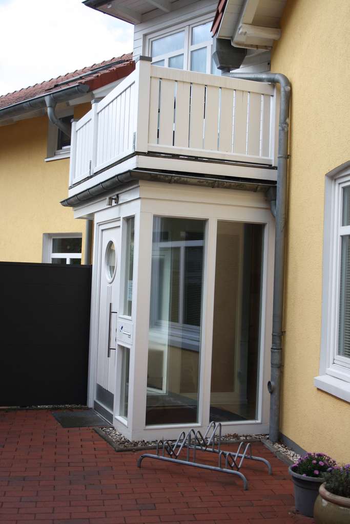 Immobilie in Bad Bramstedt - Großzügiges Haus mit besonderem Flair in zentraler Lage von Bad Bramstedt – vielseitig nutzbar. - Bild 3