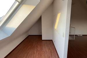 3,5 Zi.-Maisonette über den Dächern von MA-Feudenheim, TL-Bad, SW-Balkon, Markise, Klima, Wärmepumpe – Die vollständige Adresse der Immobilie erhältst du vom Anbieter., 68259 Feudenheim, Mannheim – Vorschaubild 49