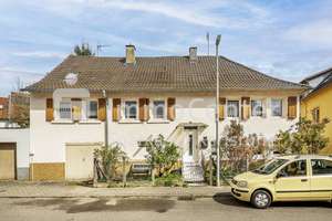 Ein Haus für Macher – mit Geschichte, Charakter und vielen Möglichkeiten – Die vollständige Adresse der Immobilie erhältst du vom Anbieter., 76646 Bruchsal – Vorschaubild 1