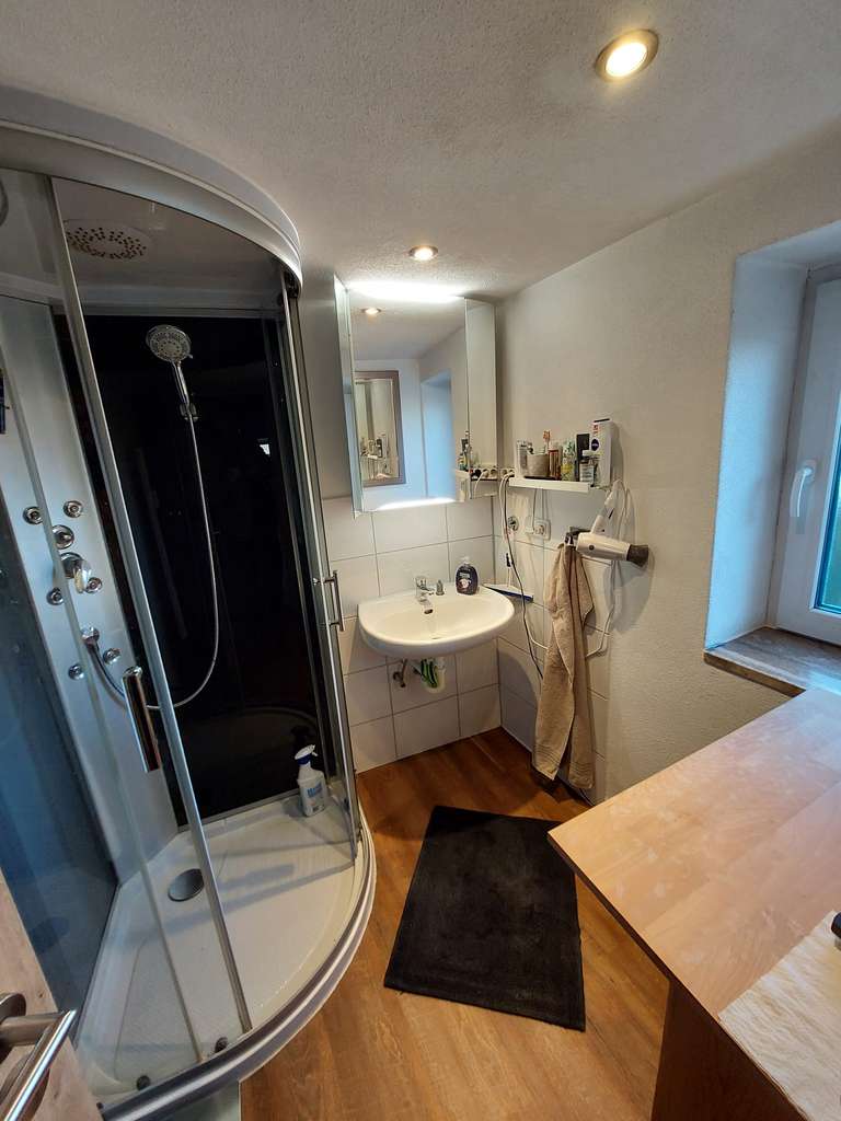 Immobilie in Fridolfing - * Gelegenheit für Investoren: Saniertes & modernisiertes Mehrfamilienhaus Nähe Waginger See - Bild 4