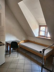 1 Zimmer Apartment möbl. mit Du/WC und Küchenzeile (Ap. 12)
