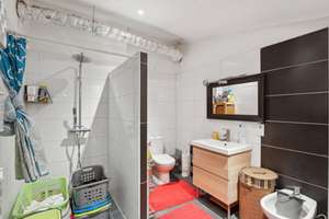 Property thumbnail 11