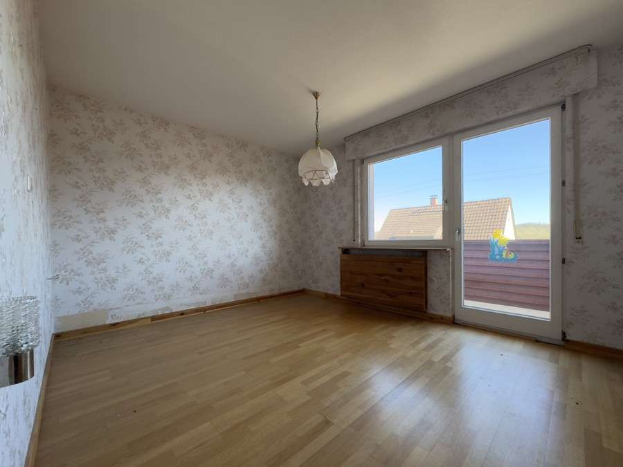 Immobilie in Mühlacker - Weinbergblick! 1- oder 2-Familienhaus in aussichtsreicher Lage - Bild 1