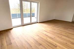 Wie neu: 98 m² große 3,5 Zi. - Penthouse-ETW
mit 35 m² SW- Dachterrasse u. Panoramablick über Ellw. – Die vollständige Adresse der Immobilie erhältst du vom Anbieter., 73479 Ellwangen (Jagst) – Vorschaubild 10