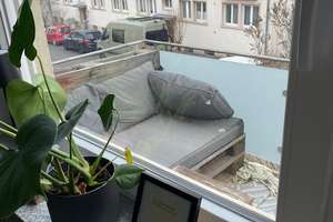 Stuttgart-West: 3-Zimmer-Wohnung in traumhafter Aussichtslage mit 2 Balkonenalkon – Obere Paulusstr. 80, 70197 Hasenberg, Stuttgart – Vorschaubild 9