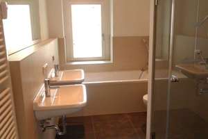 charmantes 3-Zimmer Domizil in grüner Lage + großer Balkon + super Ausstattung + fairer Preis – Die vollständige Adresse der Immobilie erhältst du vom Anbieter., 4179 Leutzsch, Leipzig – Vorschaubild 7