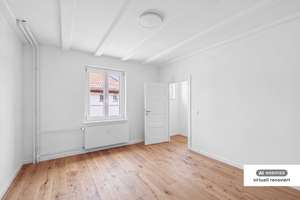 FAMILIENFREUNDLICHES SANIERUNGSOBJEKT MIT SUBSTANZ IN AUßERGEWÖHNLICHER WALDSIEDLUNG – 10318 Karlshorst, Berlin – Vorschaubild 21