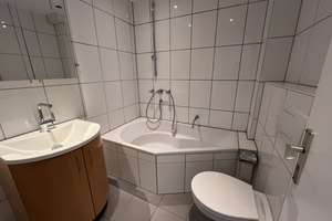 SEHR SCHÖNES EINFAMILIENHAUS MIT STELLPLATZ, DACHTERRASSE UND EINLIEGERWOHNUNG IN KLETTENBERG – Die vollständige Adresse der Immobilie erhältst du vom Anbieter., 50939 Klettenberg, Köln – Vorschaubild 13