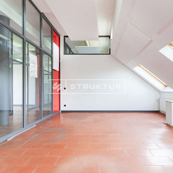 Hochwertige & Loftartige Büroflächen in Kreuzberg | 3. OG