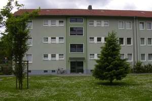Ihr neues Zuhause: renovierte 4,5-Zimmer-Wohnung – Pfeifferstr. 3, 45309 Schonnebeck, Essen – Vorschaubild 1