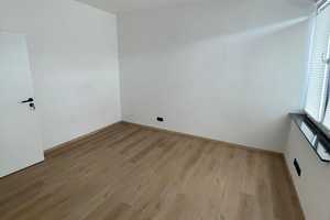 Ein helles Zimmer im ruhigen Gemeinschaftshaus – Blumenthalstraße 70a, 47058 Duisburg – Vorschaubild 5