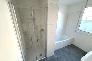 Höchstadt !! Wie Neu!! Reihenmittelhaus Kfw 55 zu verkaufen ! – Am Karpfenkreisel 19, 91315 Höchstadt an der Aisch – Vorschaubild 13