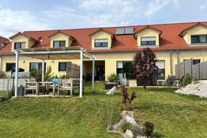 Neues teilmöbliertes Haus (BJ. 2023) mit 4 Zimmern in Güldengossa 300m vom See zu vermieten