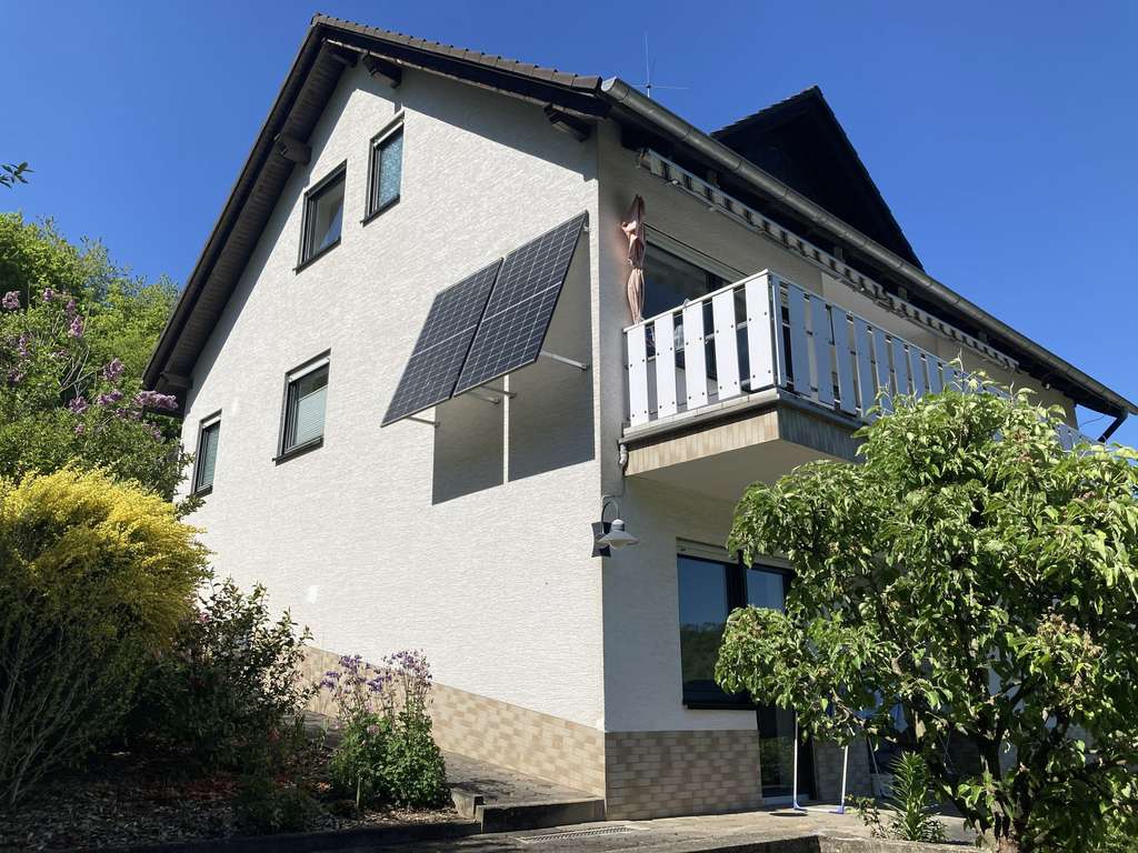 Immobilie in Traben-Trarbach - Großzügiges Einfamilienhaus mit vielen Nutzungsmöglichkeiten - Bild 2