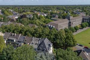 Gepflegtes 4-Parteienhaus im Krefelder Bismarckviertel – vermietet, modernisiert  & aufgeteilt – Bismarckstraße 6, 47799 Cracau, Krefeld – Vorschaubild 15