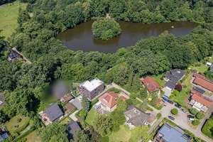Traumhafte Erdgeschosswohnung in ruhiger Villenlage mit Gartenanteil