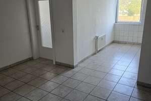 Helle 3 ZKB Wohnung mit Balkon, Wintergarten ab sofort – Florastraße 9, 45881 Schalke, Gelsenkirchen – Vorschaubild 7