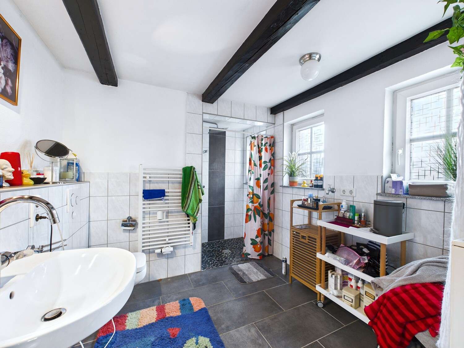 Immobilie in Großefehn - Historischer Bahnhof - Saniertes Unikat mit besonderem Wohngefühl auf großem Grundstück - Bild 1