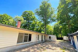 Ankommen. Durchatmen | Bungalow mit 4 Zimmer u. 110qm2 Wohnfläche | Naturparadies mitten in Hamburg. – Die vollständige Adresse der Immobilie erhältst du vom Anbieter., 22339 Hummelsbüttel, Hamburg – Vorschaubild 3