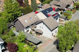 Doppeltes Wohnvergnügen in Wachtberg-Ließem: Zwei Häuser, unzählige Möglichkeiten! – Die vollständige Adresse der Immobilie erhältst du vom Anbieter., 53343 Wachtberg – Vorschaubild 1