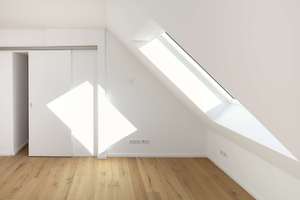 Über den Dächern Friedenaus: Lichtdurchflutetes Dachgeschoss im Erstbezug mit Aufdachterrasse! – Stierstraße 9, 12159 Friedenau, Berlin – Vorschaubild 12