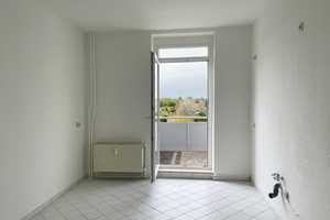 Helle Wohnung mit Weitblick - auch für WGs! – Otto-Richter-Straße 40 b, 39116 Magdeburg – Vorschaubild 7