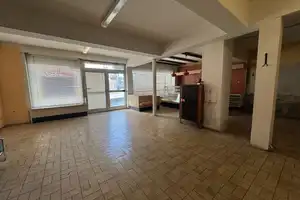 **Seltene Doppelhaushälfte mit Gewerbeeinheit** – Göppingen (Kreis) – Vorschaubild 2