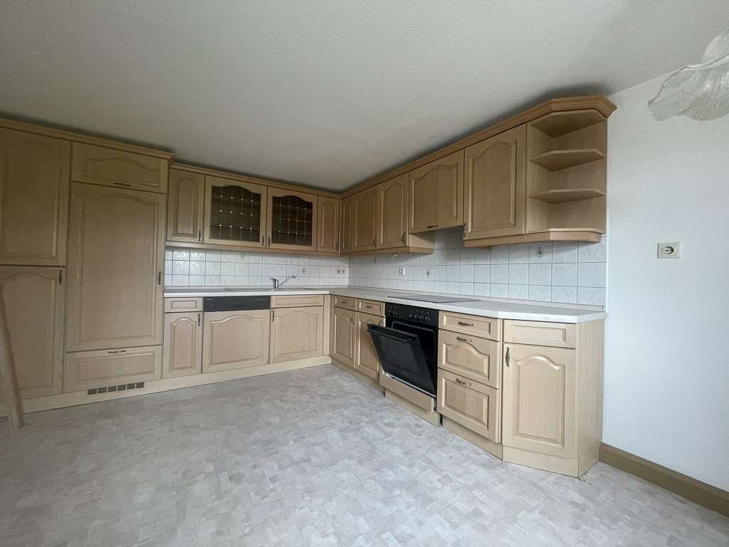 Immobilie in Hirschfeld - Wohnhaus über zwei Etagen und extra Einfamilienhaus - Bild 1