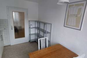 Helles, möbliertes Zimmer in 3er-WG - 1.3 km zur Uni, 1.1 km zur OTH – Karthauser Straße 10, 93051 Kumpfmühl-Ziegetsdorf-Neuprüll, Regensburg – Vorschaubild 7