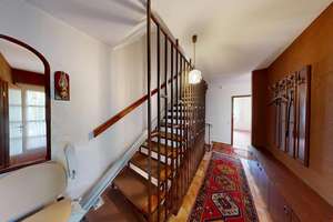 Einzigartiges Einfamilienhaus im Blankeneser Treppenviertel mit Elbblick und Garten – Die vollständige Adresse der Immobilie erhältst du vom Anbieter., 22587 Blankenese, Hamburg – Vorschaubild 3
