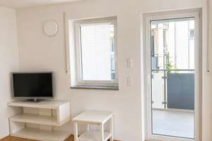 Vermietetes 1-Zimmer-Apartment in Ingolstadt – Balkon, Aufzug, EBK und Tiefgarage – 85049 Friedrichshofen-Hollerstauden, Ingolstadt – Vorschaubild 10