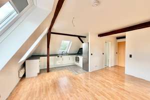 Bezugsfreie 2-Zimmer-Wohnung im Dachgeschoss mit Einbauküche – Die vollständige Adresse der Immobilie erhältst du vom Anbieter., 1139 Kaditz, Dresden – Vorschaubild 4